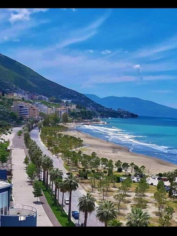 Mario Apartments 1 - Vlorë Buitenkant foto