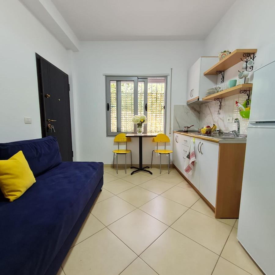 Mario Apartments 1 - Vlorë Buitenkant foto