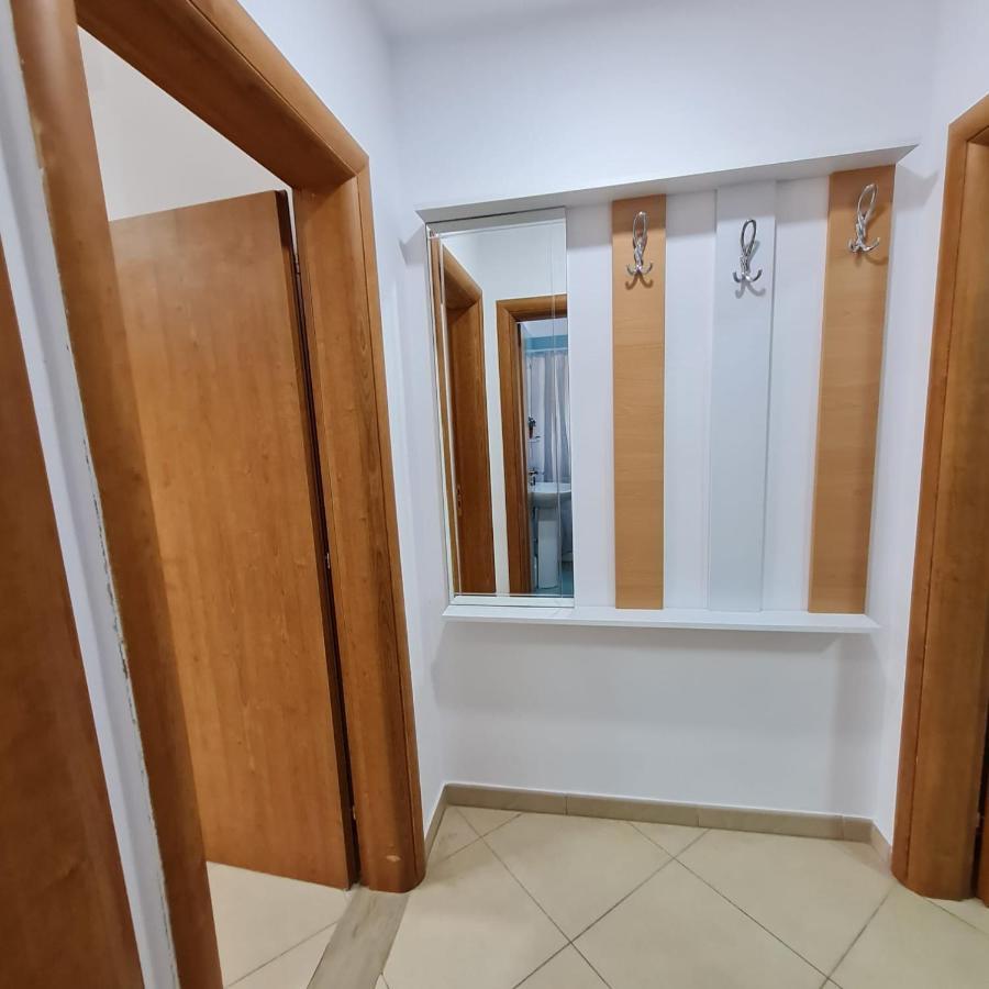 Mario Apartments 1 - Vlorë Buitenkant foto